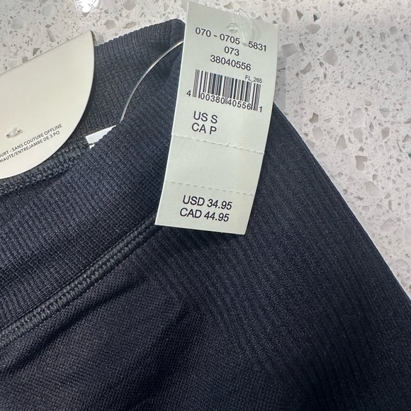 AERIE Ribbed Seamless 3” Drawcord Bike Short NWT Black Sizes S & M - Picture 2 of 7